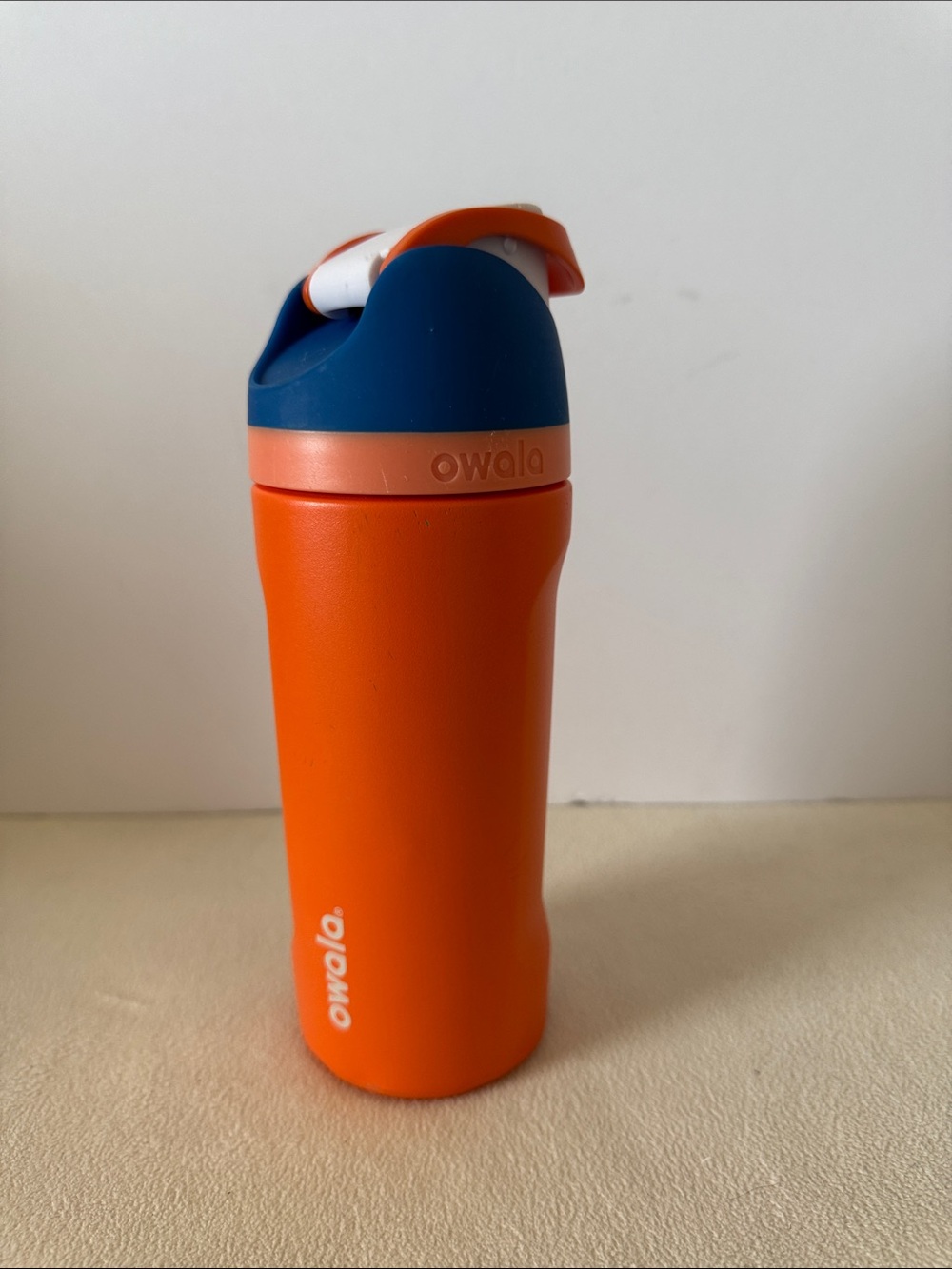 Owala free sip water bottle